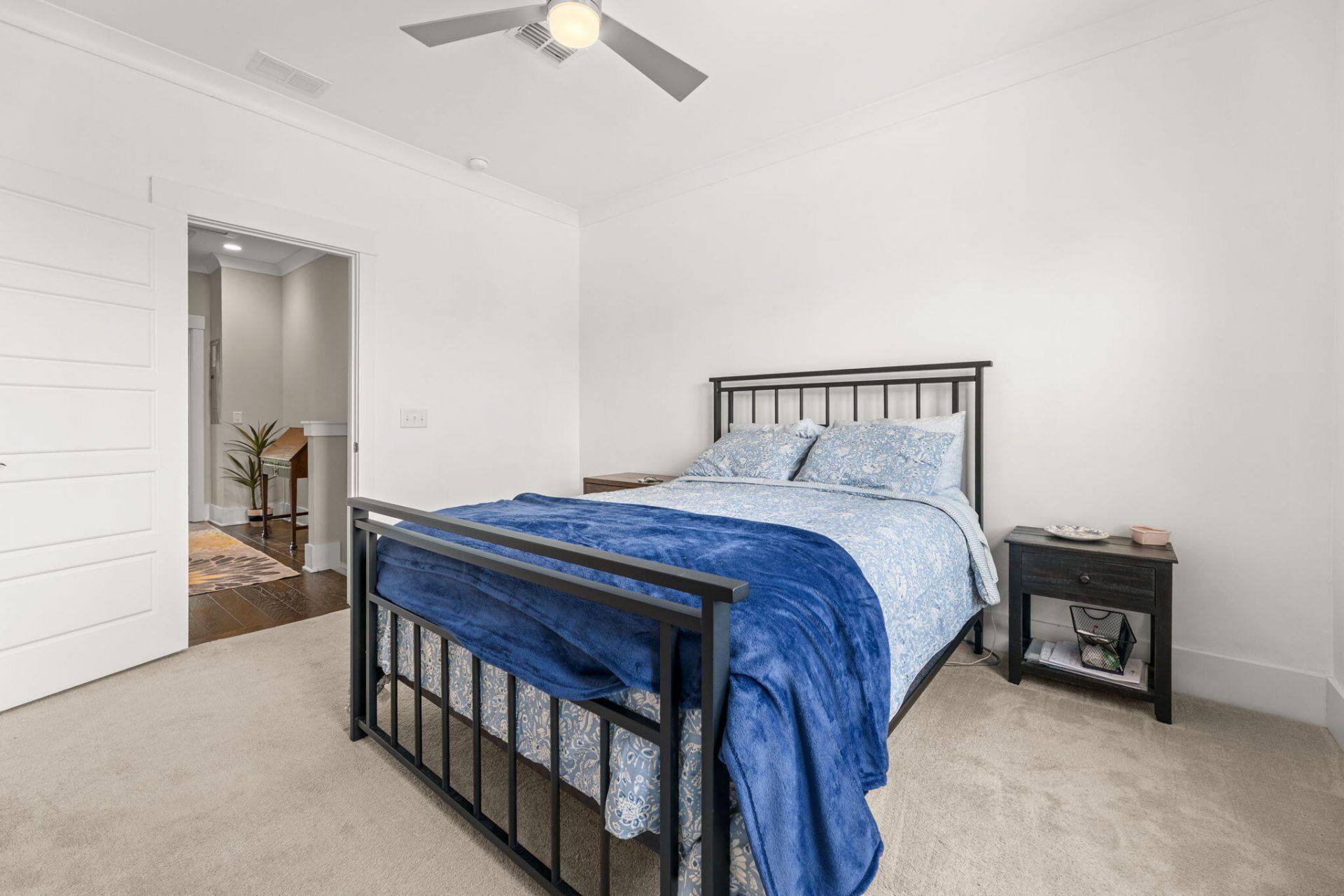 242 Oak Park Street Photo 20