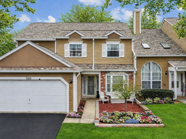 500 Ascot Lane , Streamwood, IL 60107