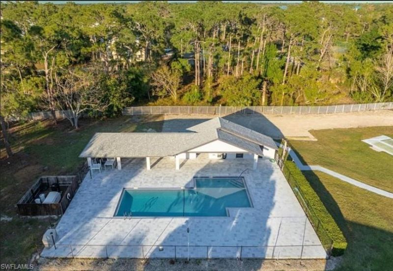 10615 Roxbury Ct, Lehigh Acres, FL 33936 Photo