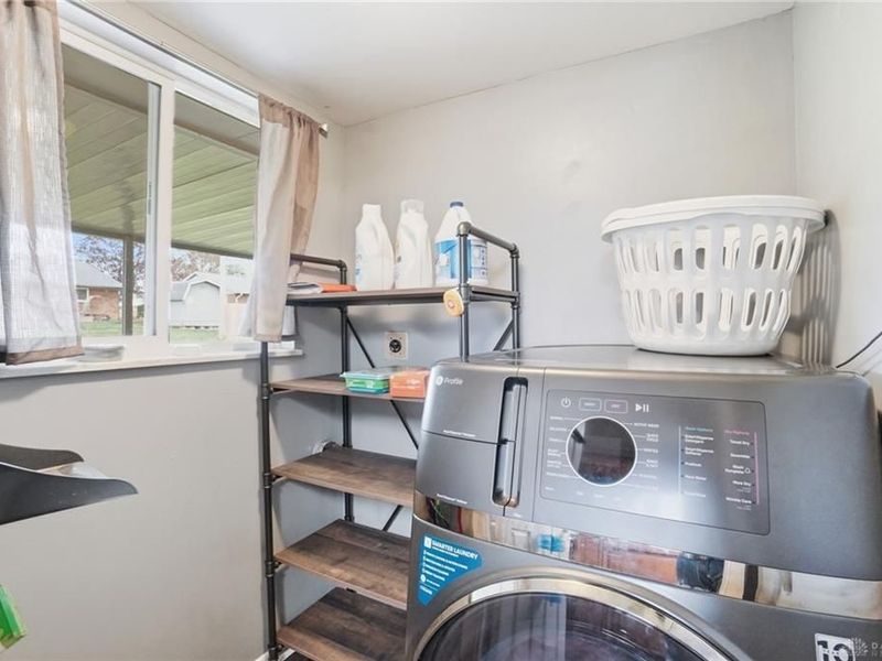 7240 Claybeck Drive, Huber Heights, OH 45424 Photo 21