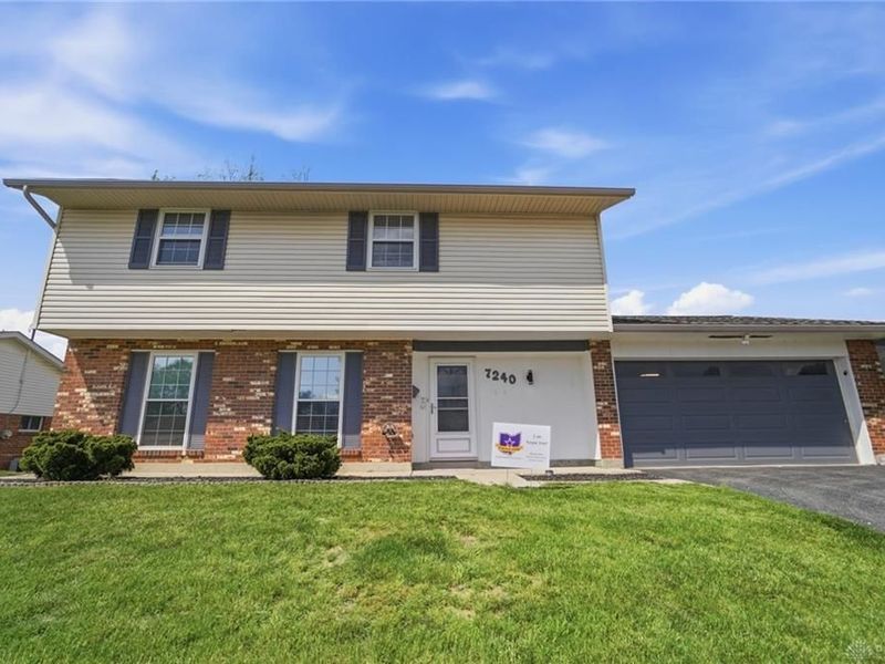 7240 Claybeck Drive, Huber Heights, OH 45424 Photo 3