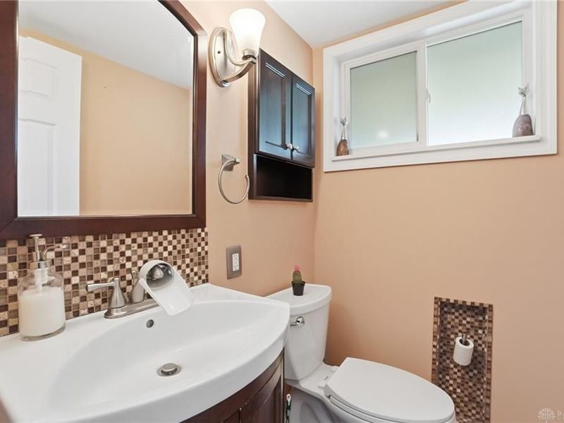 7240 Claybeck Drive, Huber Heights, OH 45424 Photo 36