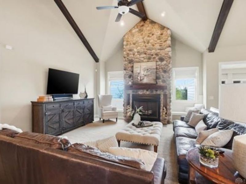 6661 Irwin Simpson Road, Deerfield Township, OH 45040 Photo 15