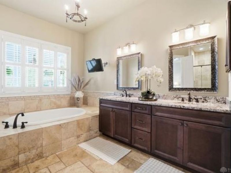 6661 Irwin Simpson Road, Deerfield Township, OH 45040 Photo 43