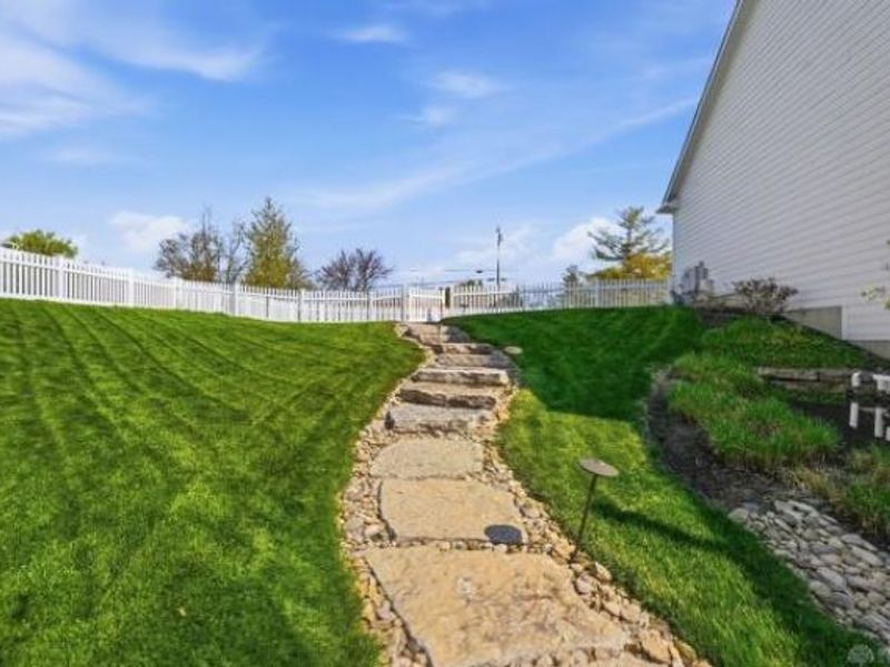 6661 Irwin Simpson Road, Deerfield Township, OH 45040 Photo 92