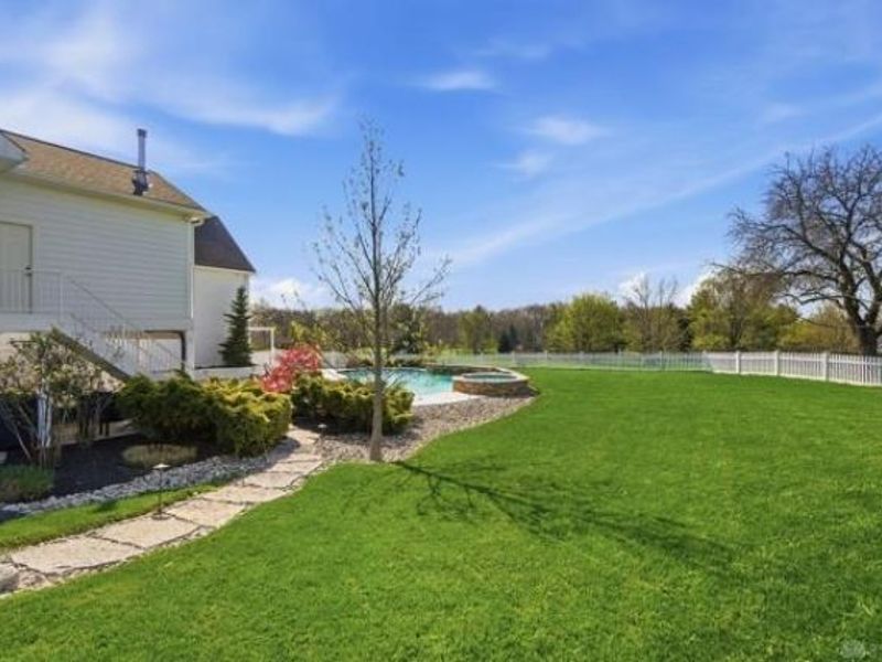 6661 Irwin Simpson Road, Deerfield Township, OH 45040 Photo 93