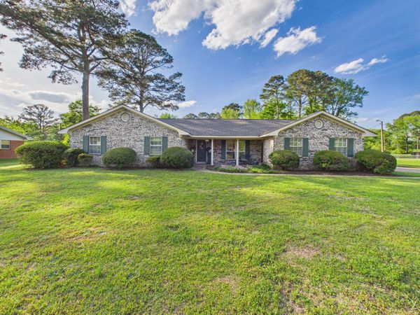 507 Sylvan, Columbus, MS 39702
