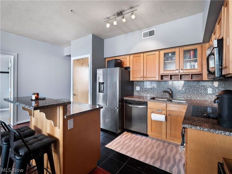 2222 Detroit Avenue , Unit 1009, Cleveland, OH 44113 Photo 10