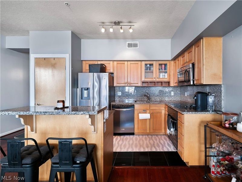 2222 Detroit Avenue , Unit 1009, Cleveland, OH 44113 Photo 9