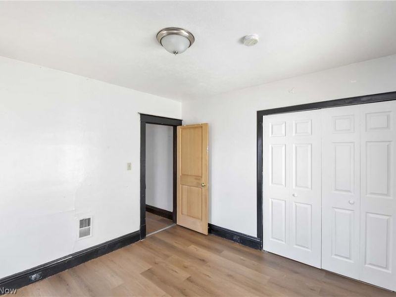 2037 Bunts Road, Lakewood, OH 44107 Photo 16