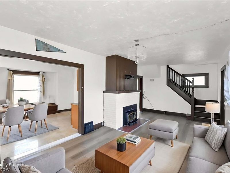 2037 Bunts Road, Lakewood, OH 44107 Photo 2