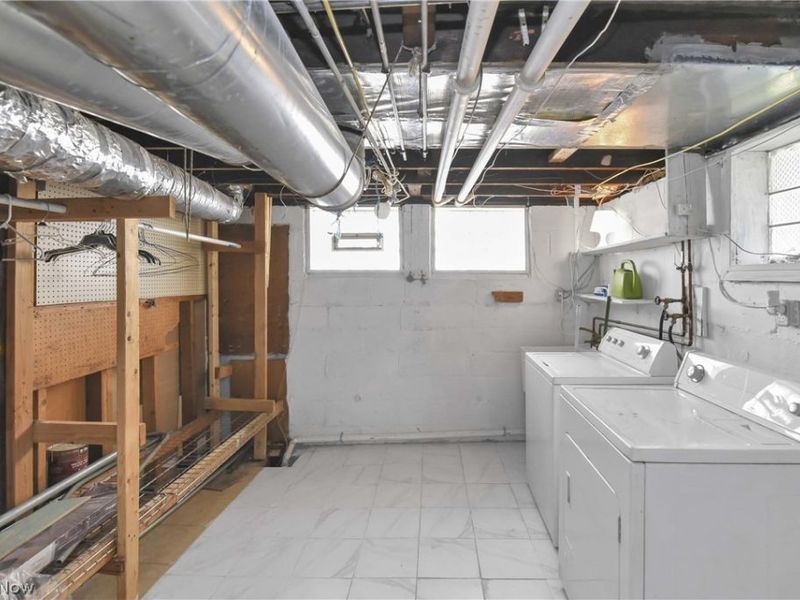 2037 Bunts Road, Lakewood, OH 44107 Photo 28