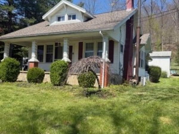 24514 County Road 24 , Coshocton, OH 43812