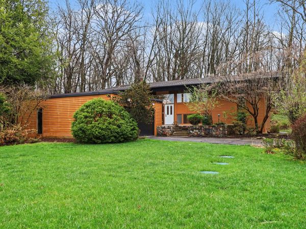 2353 Blueberry Lane, Ann Arbor, MI 48103