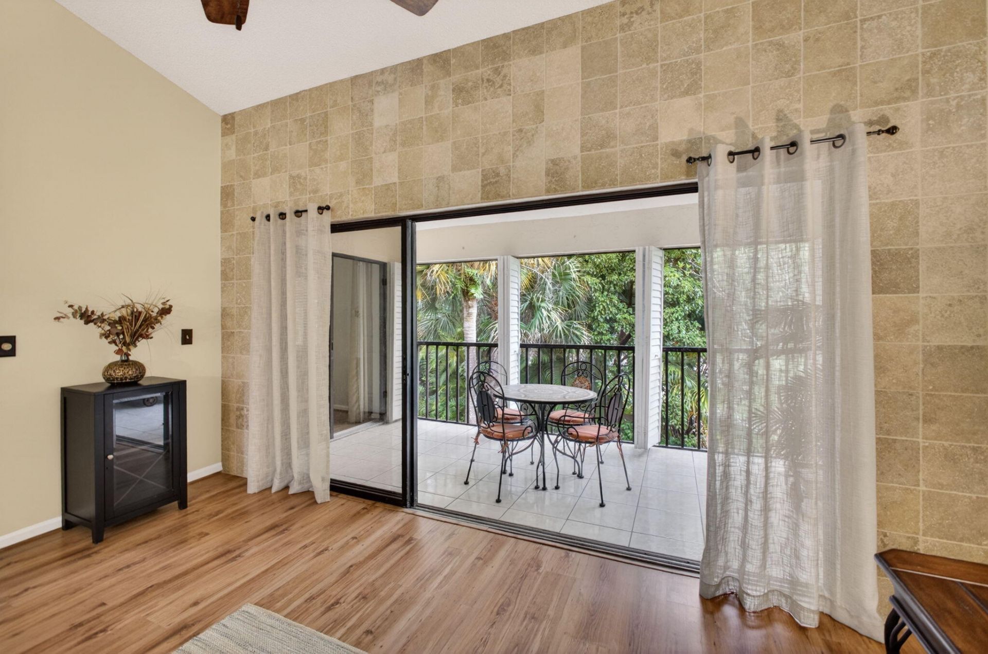 1103 Duncan Circle, Unit 202, Palm Beach Gardens, FL 33418 Photo