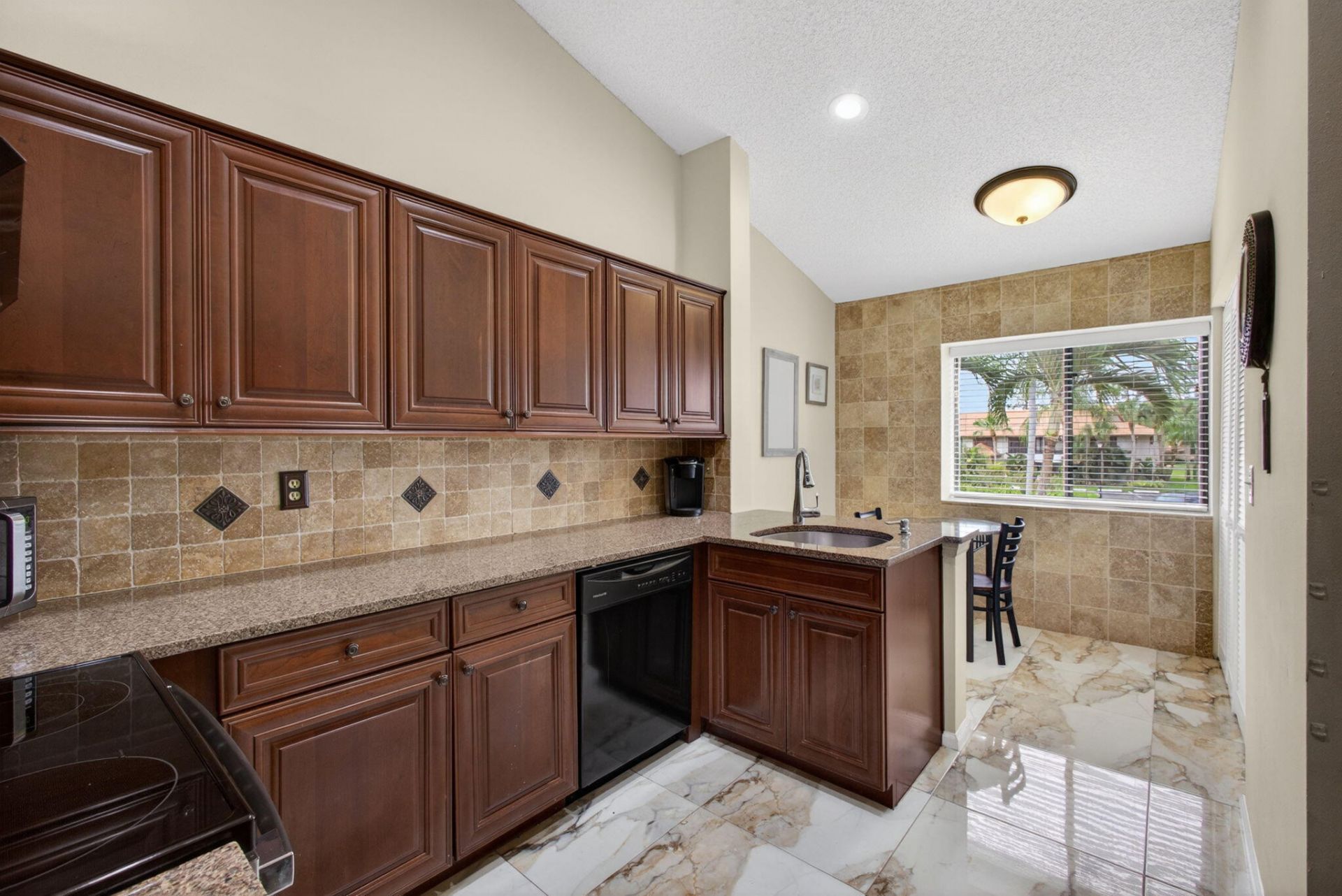 1103 Duncan Circle, Unit 202, Palm Beach Gardens, FL 33418 Photo