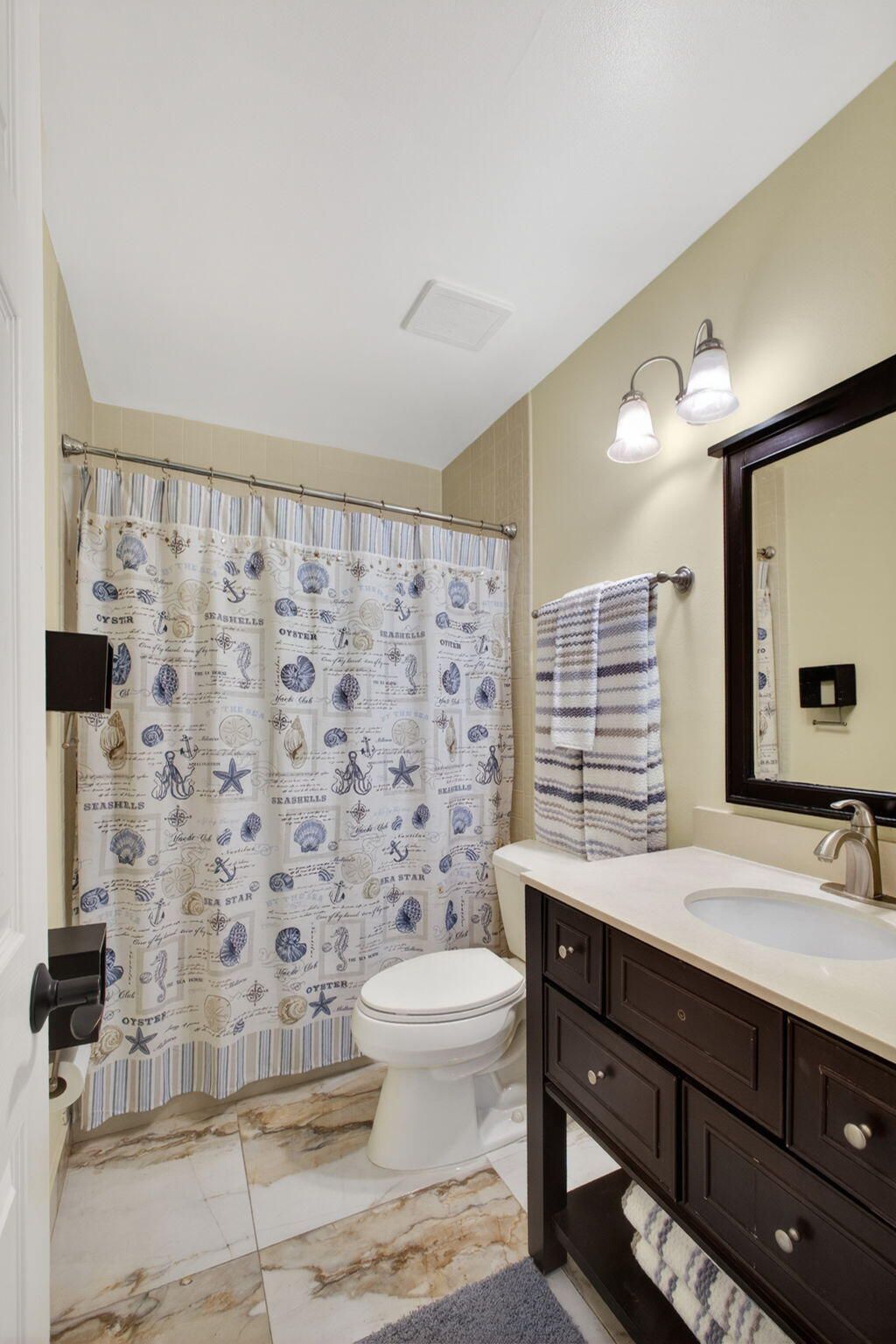 1103 Duncan Circle, Unit 202, Palm Beach Gardens, FL 33418 Photo