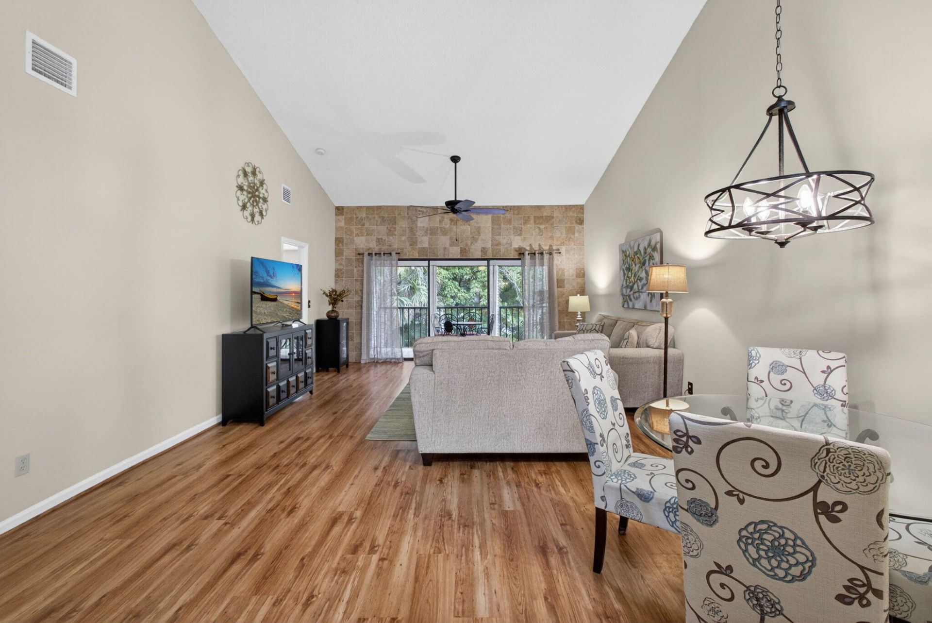 1103 Duncan Circle, Unit 202, Palm Beach Gardens, FL 33418 Photo