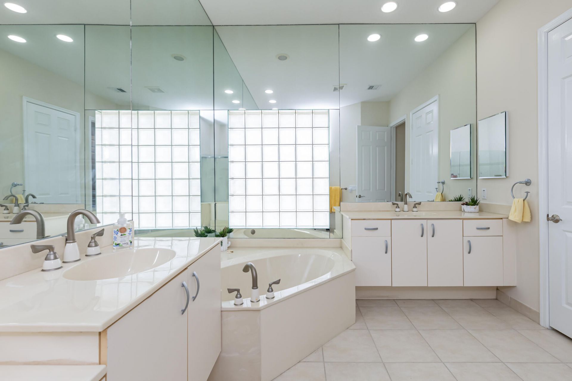 8962 Torcello Way, Boynton Beach, FL 33472 Photo