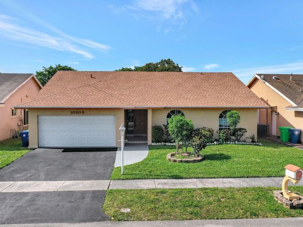 10308 Welleby Isles Lane, Sunrise, FL 33351