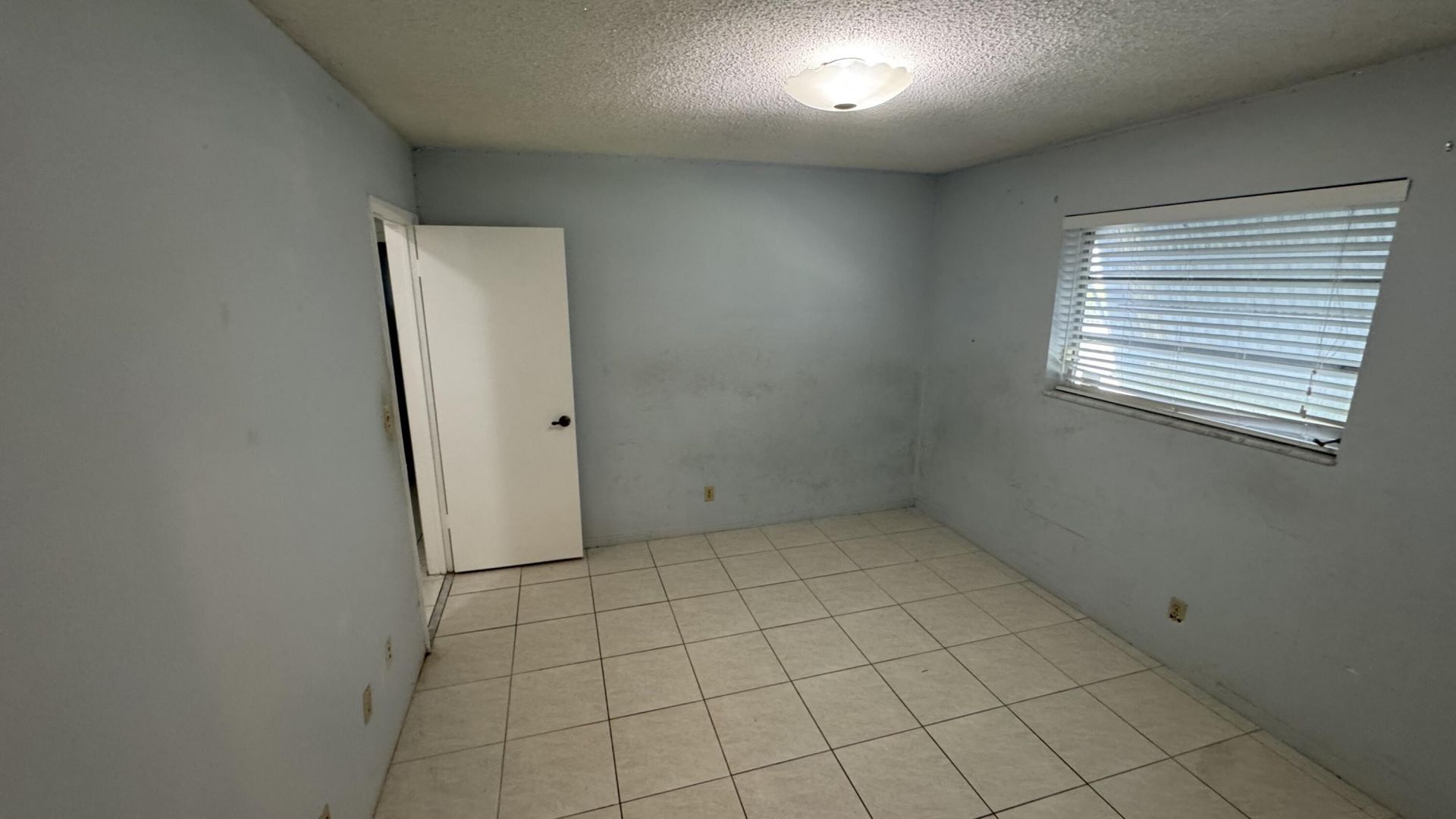 5401 W Park Road, Hollywood, FL 33021 Photo