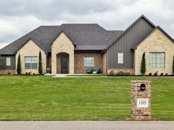 1105 Dorsi Way, Newcastle, OK 73065