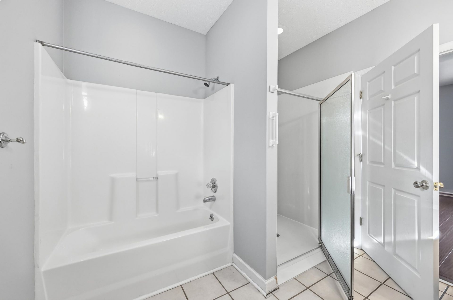 904 Collins St.  Photo 23