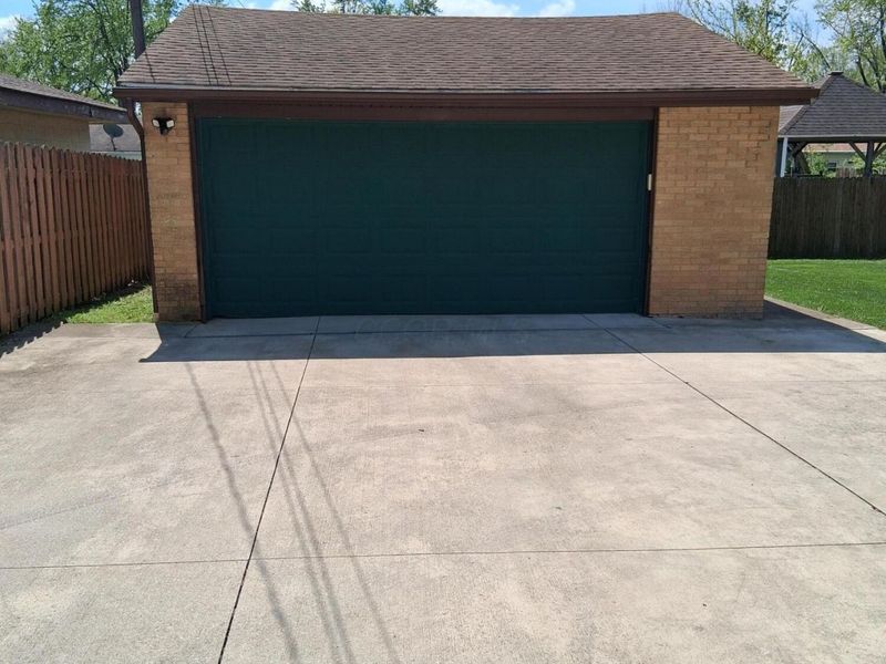 3735 Conway Drive, Columbus, OH 43227 Photo 31