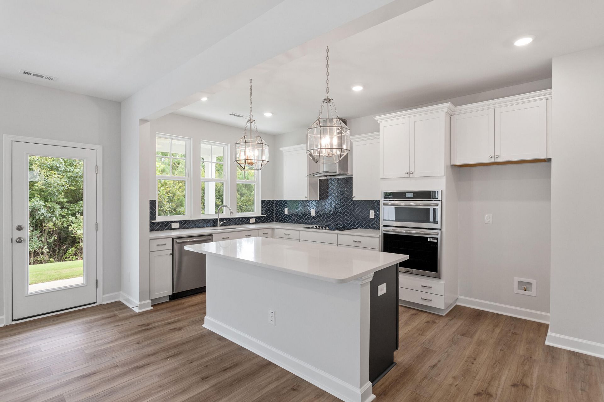 511 Crosswick Street Photo 9