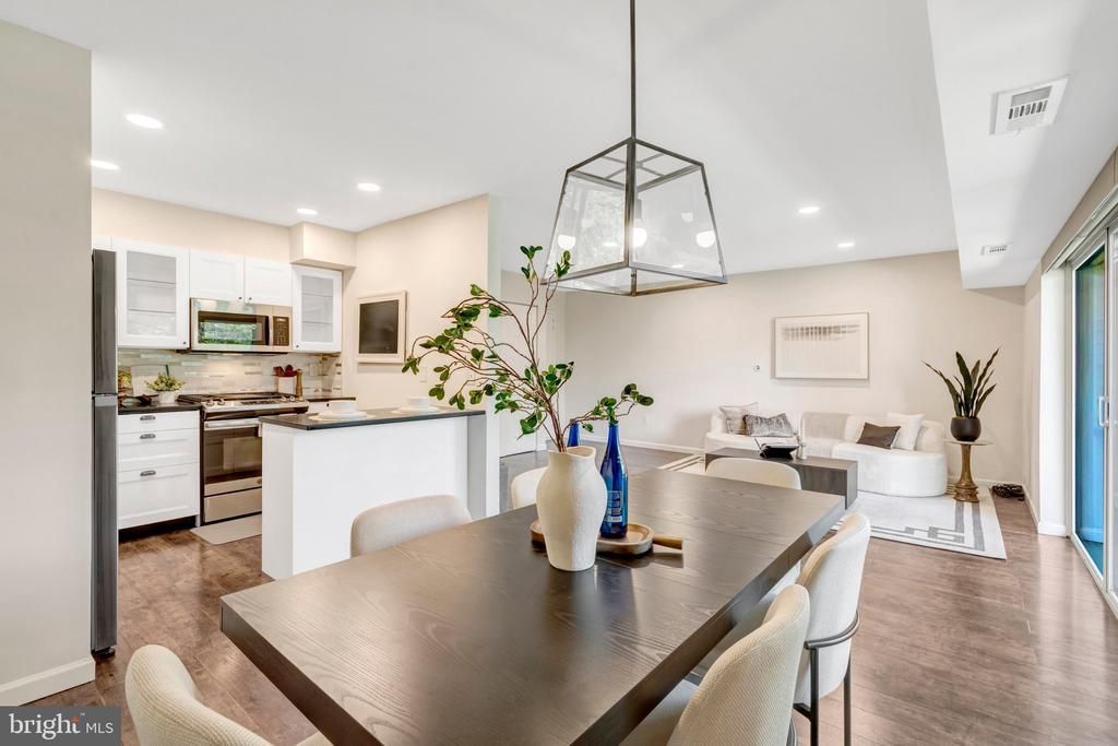 7839 Enola Street , Unit 103, McLean, VA 22102 Main Photo