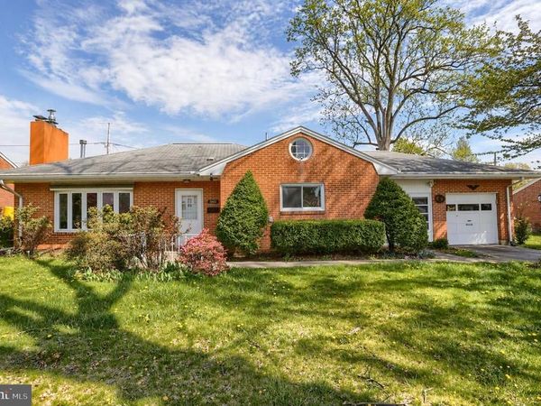 3802 DARBY ROAD, HARRISBURG, PA 17109