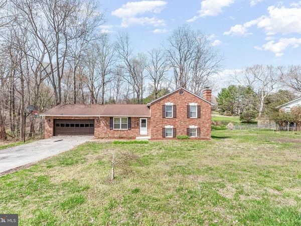 3604 COX COURT , HUNTINGTOWN, MD 20639