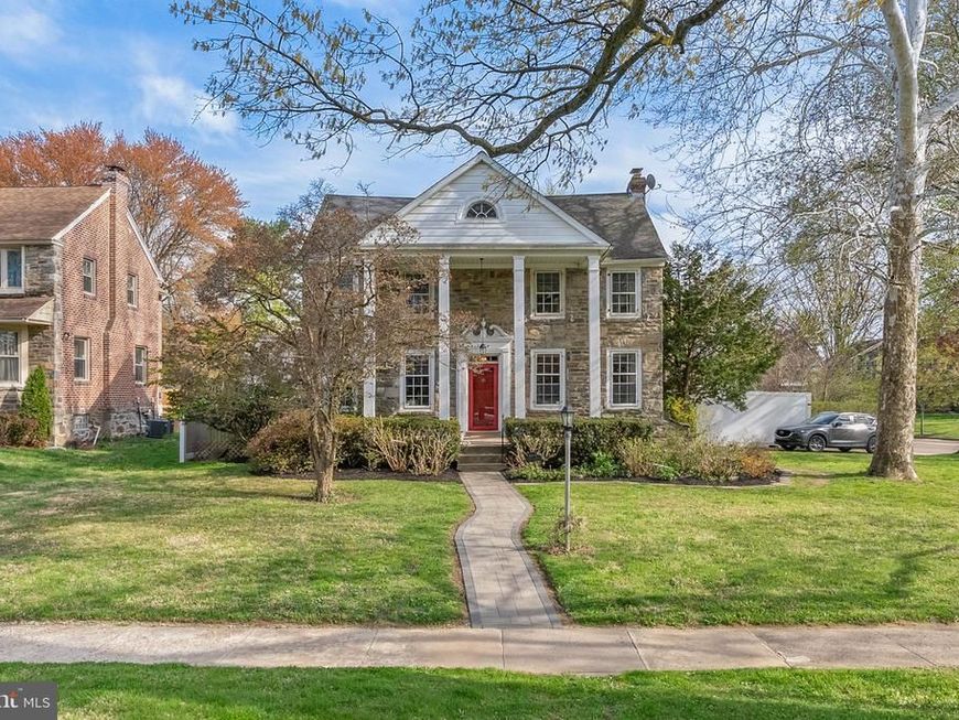 7054 Sherwood Road, Philadelphia, PA 19151 Main Photo