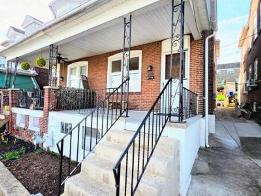 666 Bush Street, Bridgeport, PA 19405 Main Photo