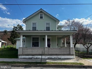 128 MAIN STREET, LYKENS, PA 17048