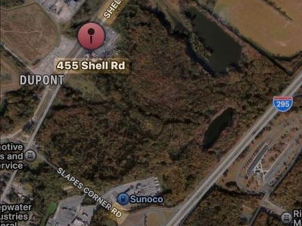 455 SHELL ROAD, PENNS GROVE, NJ 08069