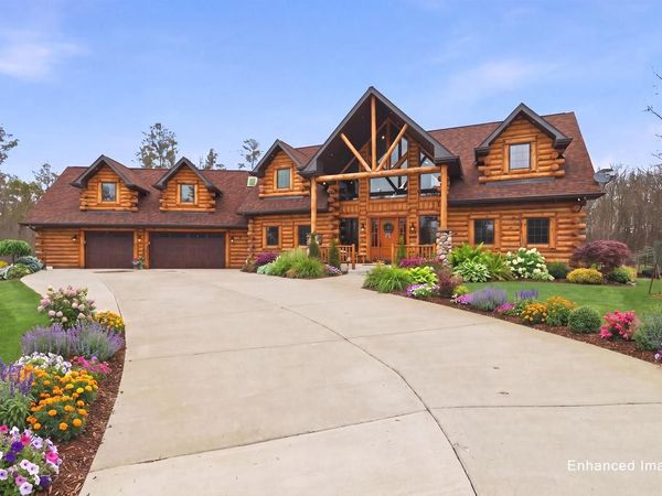 945 WALDEN WAY, Nekoosa, WI 54457