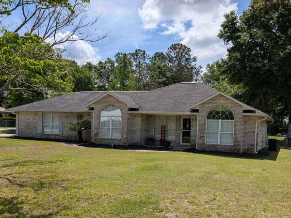 200 NW CHARLOTTE GLEN, Lake City, FL 32055