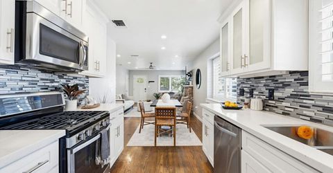 5101 C St, Sacramento, CA 95819 Photo