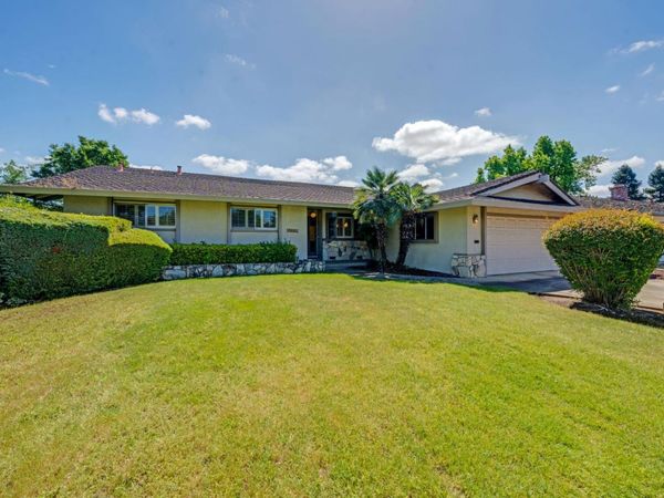7341 S Land Park Dr, Sacramento, CA 95831