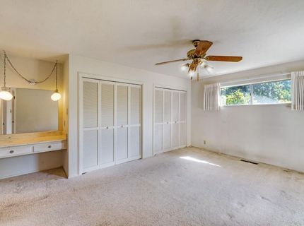 7341 S Land Park Dr, Sacramento, CA 95831 Photo