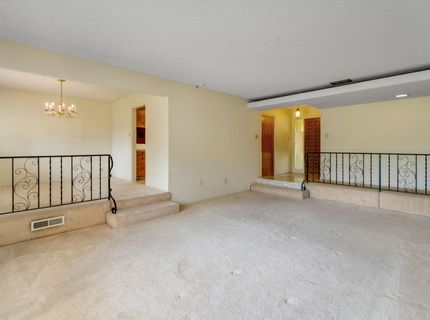 7341 S Land Park Dr, Sacramento, CA 95831 Photo