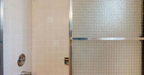 7341 S Land Park Dr, Sacramento, CA 95831 Photo