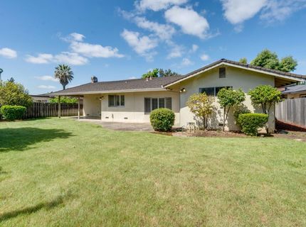 7341 S Land Park Dr, Sacramento, CA 95831 Photo