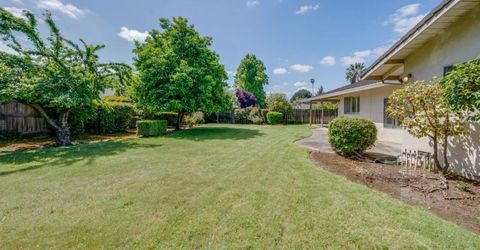 7341 S Land Park Dr, Sacramento, CA 95831 Photo