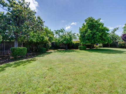 7341 S Land Park Dr, Sacramento, CA 95831 Photo