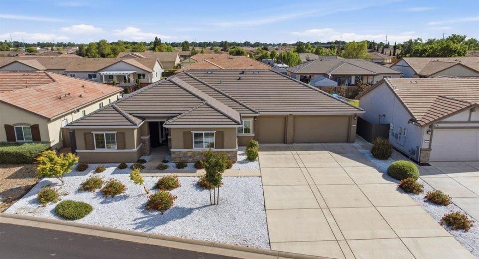 2050 Monteagle Ct, Plumas Lake, CA 95961 Photo