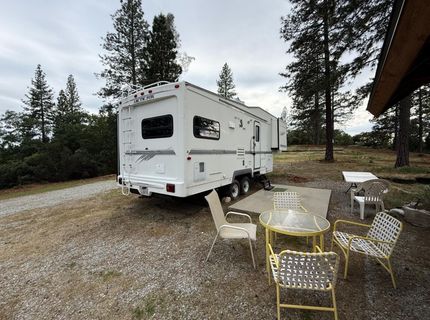 16824 Pine Grove Reservoir, Nevada City, CA 95959 Photo