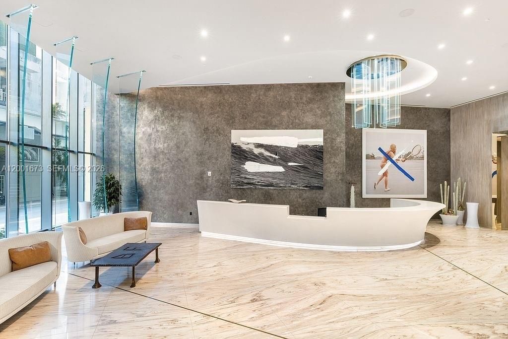 1000 Brickell Plz, Unit 3904, Miami, FL 33131 Photo