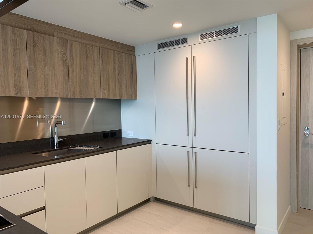 1000 Brickell Plz, Unit 3904, Miami, FL 33131 Photo